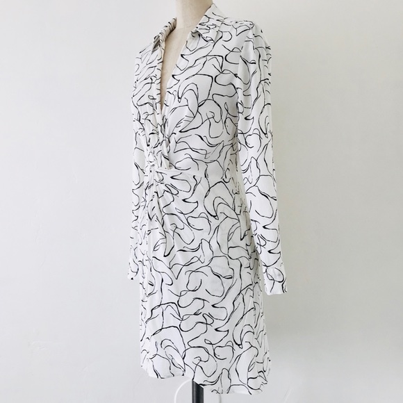 Topshop Dresses & Skirts - TOPSHOP | White Floral Knot Mini Dress